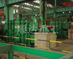 推鋼機(jī)、闆坯移栽(zai)機